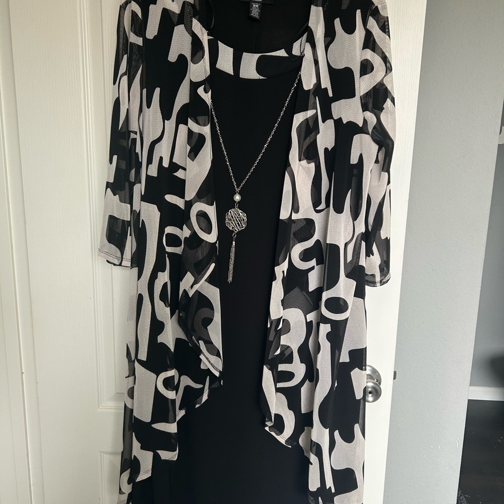 Stylish Black and White Women's Dress